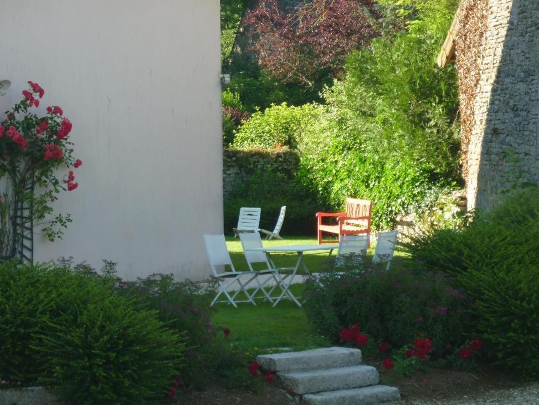 Bed and Breakfast Ferme Du Pigeonnier Montceau-et-Echarnant Экстерьер фото